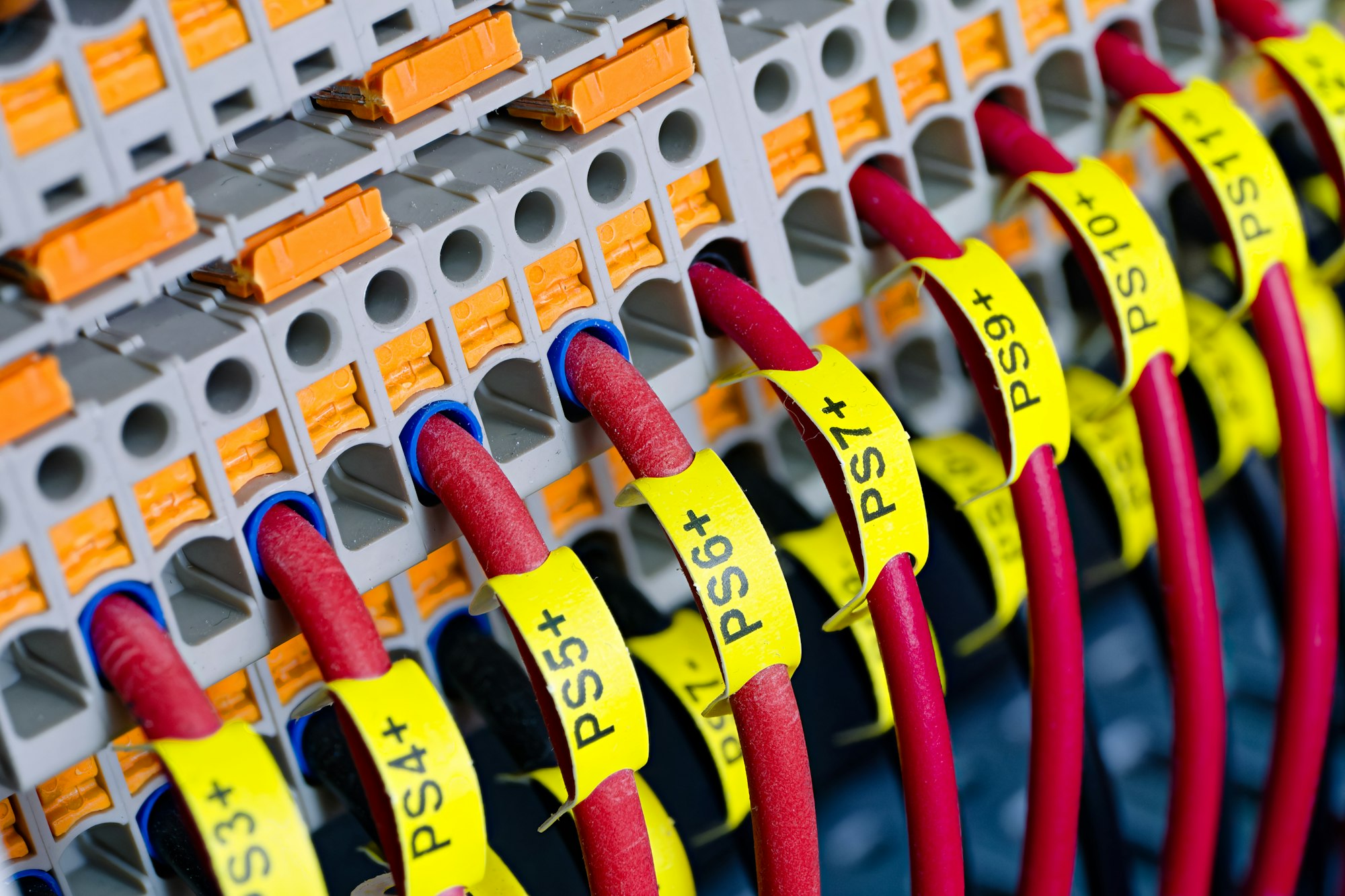 Electrical installation inside the junction box
